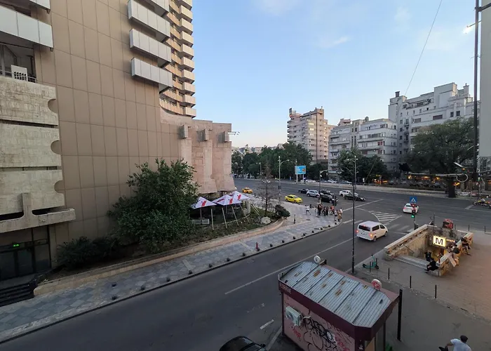 Central University Apartment شقة