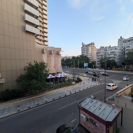 Central University Apartment Daire