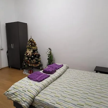 Appartamento Central University Apartment *